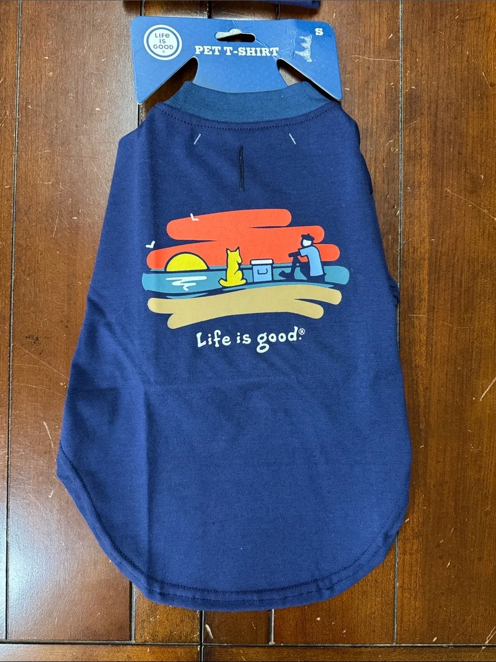 Life Is Good Navy Pet Tee with Colorful Sunset Scene in Sizes XS - XL NWT